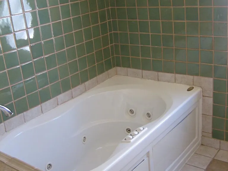 719 Savannah Ave #2 — Photo 15