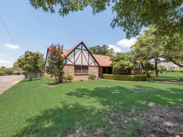 7603 Village Trail Dr, Dallas, TX 75254