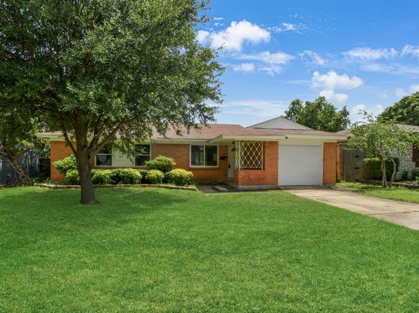 1223 Dumont Dr