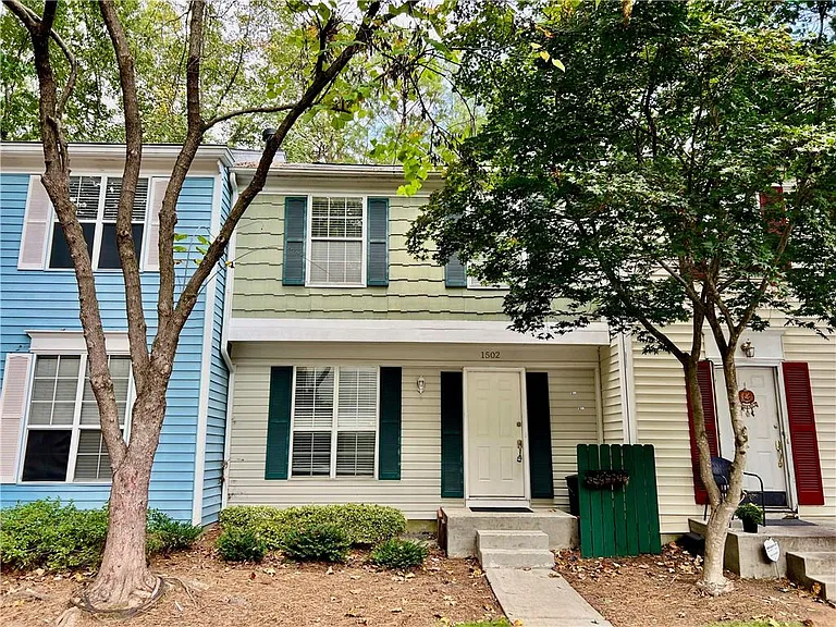 1502 Queen Anne Ct — Photo 21