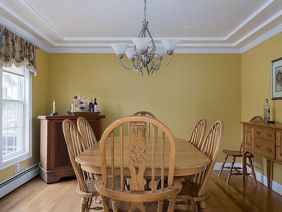 5th image of 34 Marjorie Ln