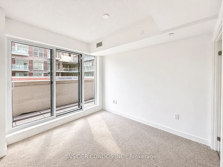 4010 Eglinton Ave W #504 — Photo 14