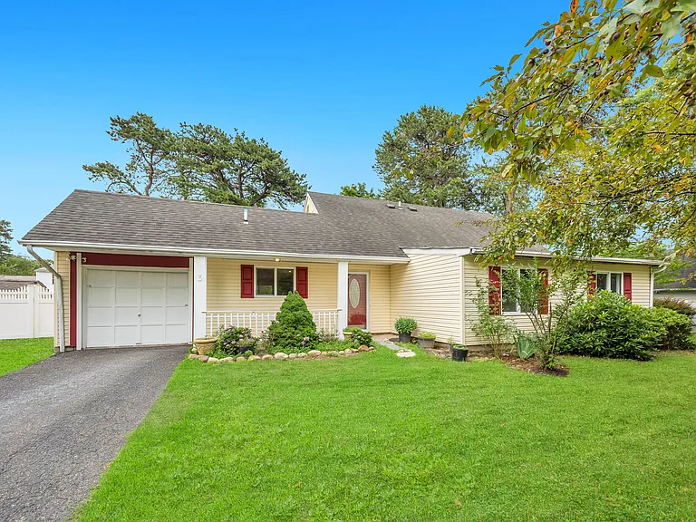 3 Willow Ct — Photo 1