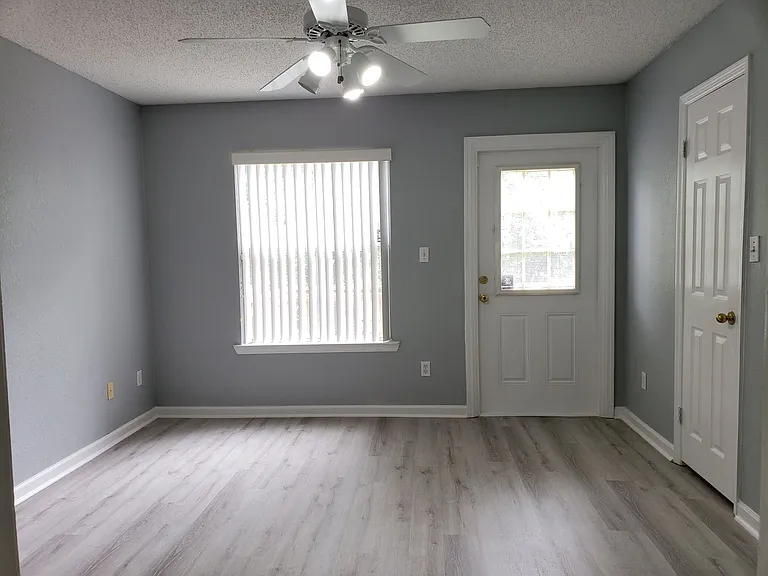 3468 Daylily Ln — Photo 12