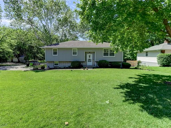 9901 W 55th St, Merriam, KS 66203