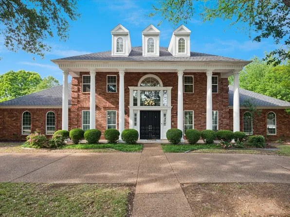 2400 Danbury Dr, Colleyville, TX 76034