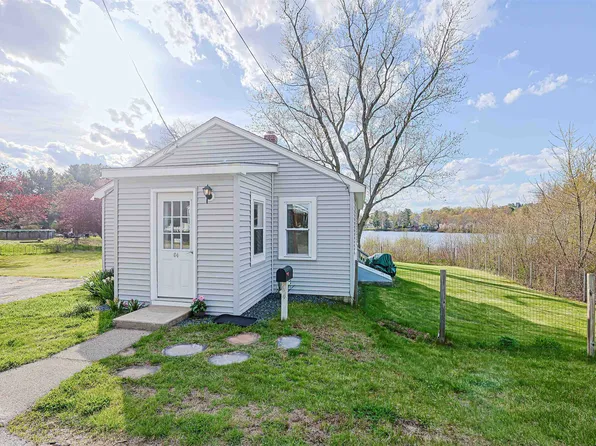 64 School Street, Allenstown, NH 03275