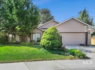 1965 E Meadow Wood St, Meridian, ID 83646