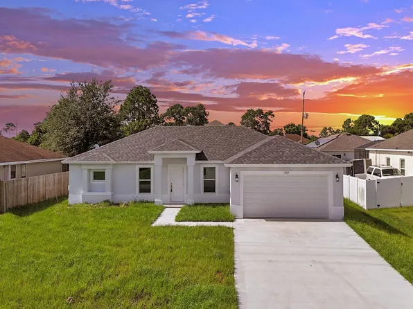 1722 SW Lofgren Avenue, Port St Lucie, FL 34953