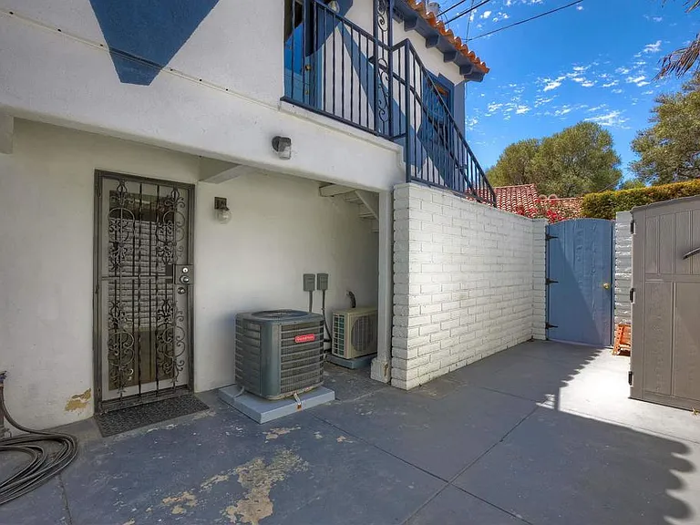 939 Olive Ave #2 — Photo 7