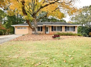 3927 Barr Cir, Tucker, GA 30084