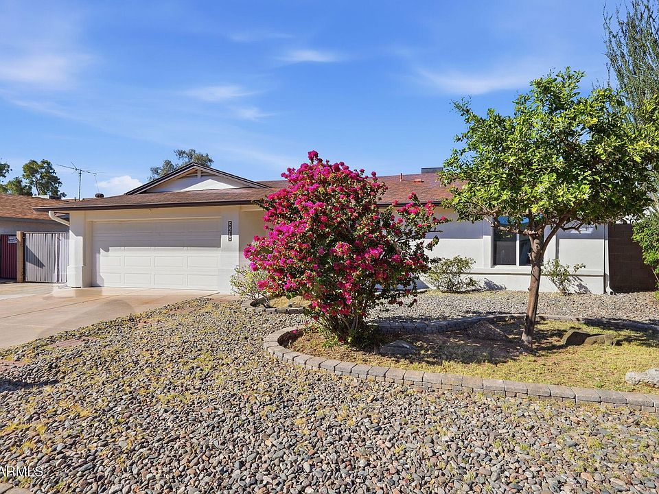 1st image of 3218 E LIBBY Street