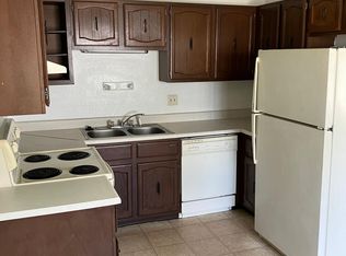 3370 Dana Dr #2A, Dubuque, IA 52002