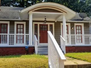 1006 Burns Dr SW, Atlanta, GA