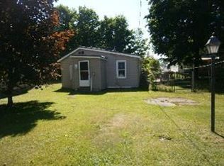 20 Melvin Ave, Celoron, NY 14720