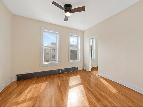 4th image of 770 Washington Ave APT 2