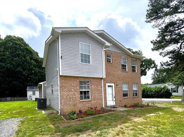 249 Laurel Dr, Lusby, MD 20657