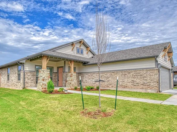627 Ozark Ln, Norman, OK 73069