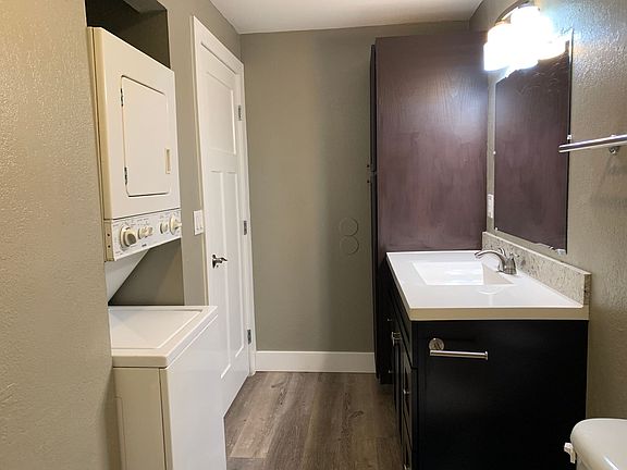 3rd image of 1822 S 95th St Unit D