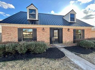 6275 Westgate Dr, Beaumont, TX 77706