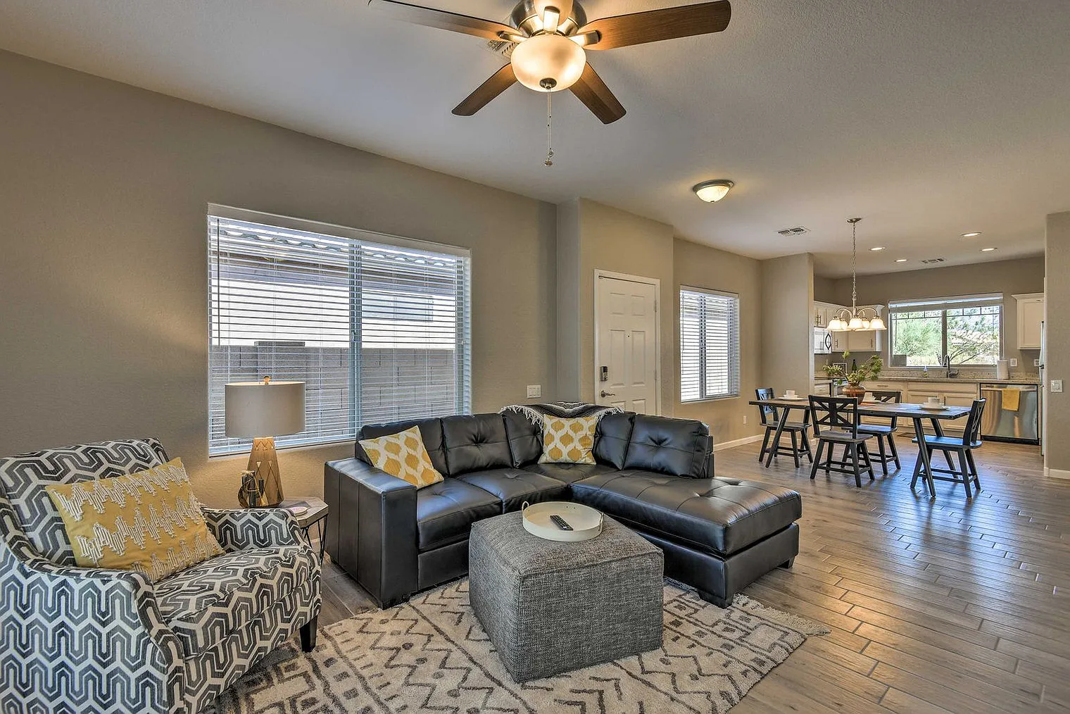 3 bed, 2.0 bath, 1291 sqft, $6,617 — Photo 1