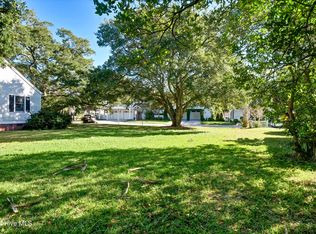 104 Cypress Ave, Wrightsville Beach, NC 28480