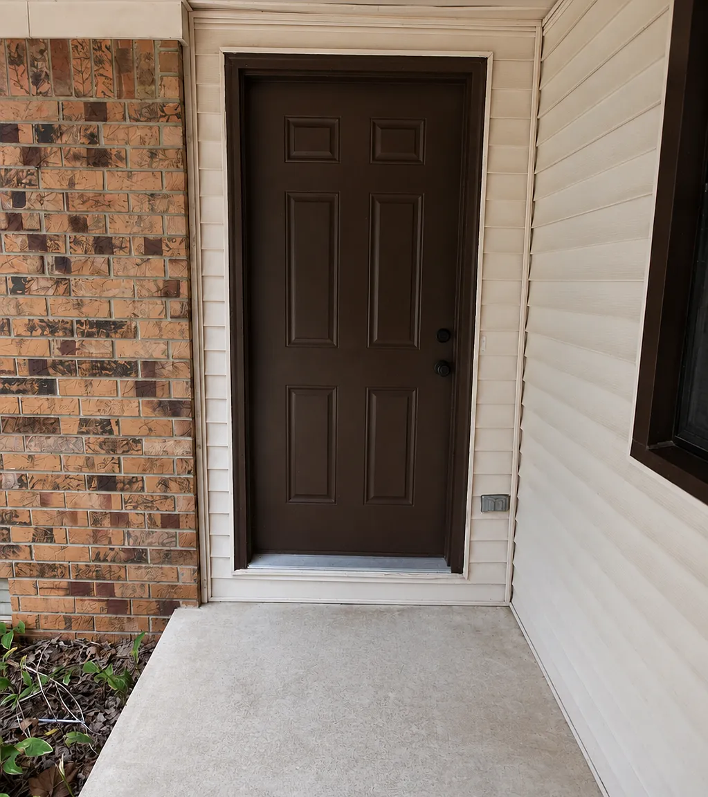 3 bed, 1362 sqft, $2,100 — Photo 4