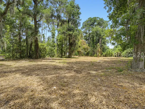 24 Old Jericho Rd, Beaufort, SC 29906