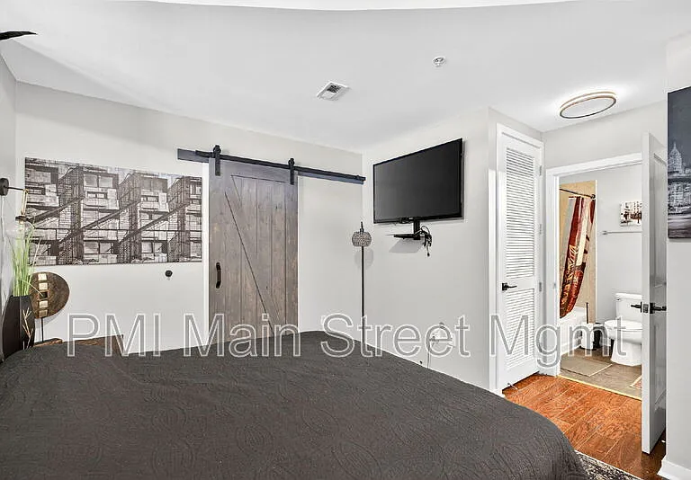 155 S Court Ave #1608 — Photo 23