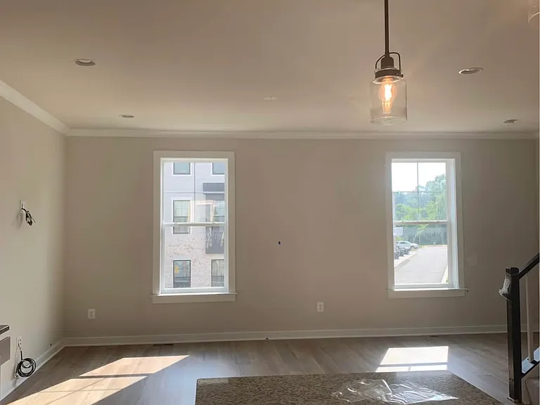 217 Willis St — Photo 12
