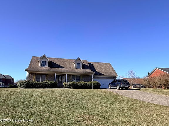 2nd image of 10 Valleywood Ct