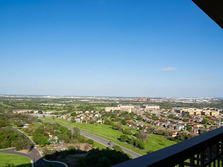 1 Towers Park Ln #1704 — Photo 10