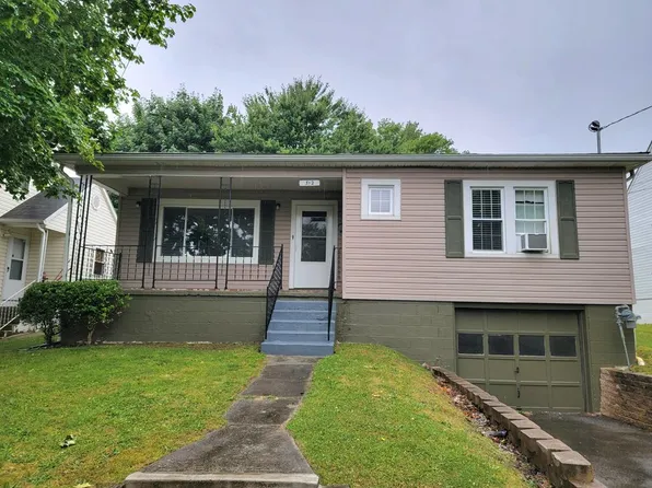 312 Orchard Ave, Beckley, WV 25801