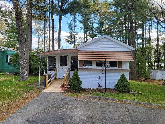2nd image of 11 Sycamore Dr