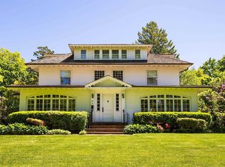 20 The Rdg, Plandome, NY 11030