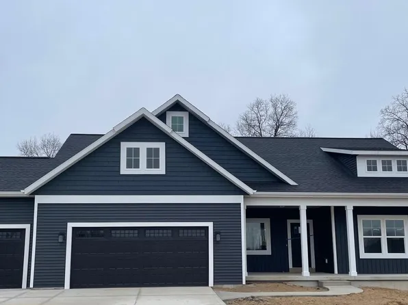 12049 Alden Ct NE, Lowell, MI 49331