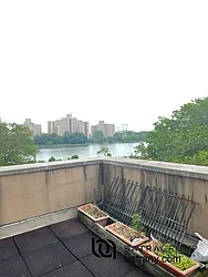 Rented by Batra Group Inc