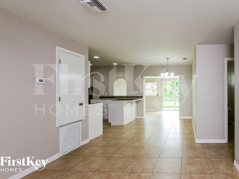 2174 NW 62nd Ave — Photo 4