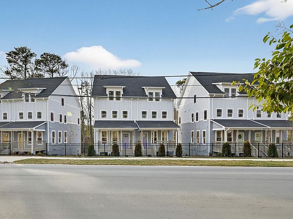 2nd image of 2938 Chapel Hill Rd #A