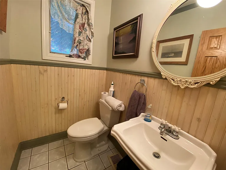 316 Paragon Dr — Photo 12