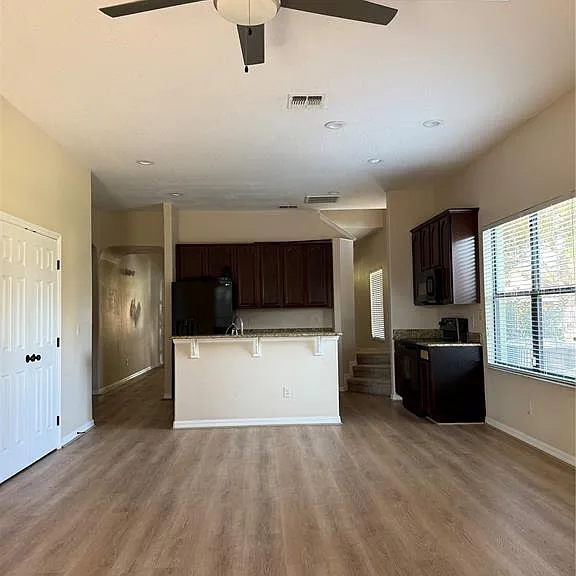 713 Bridgeford Crossing Blvd — Photo 10