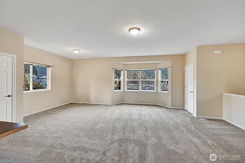 260 SE Andrews St #B — Photo 4