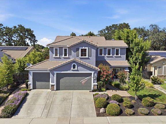 5th image of 2090 5th St