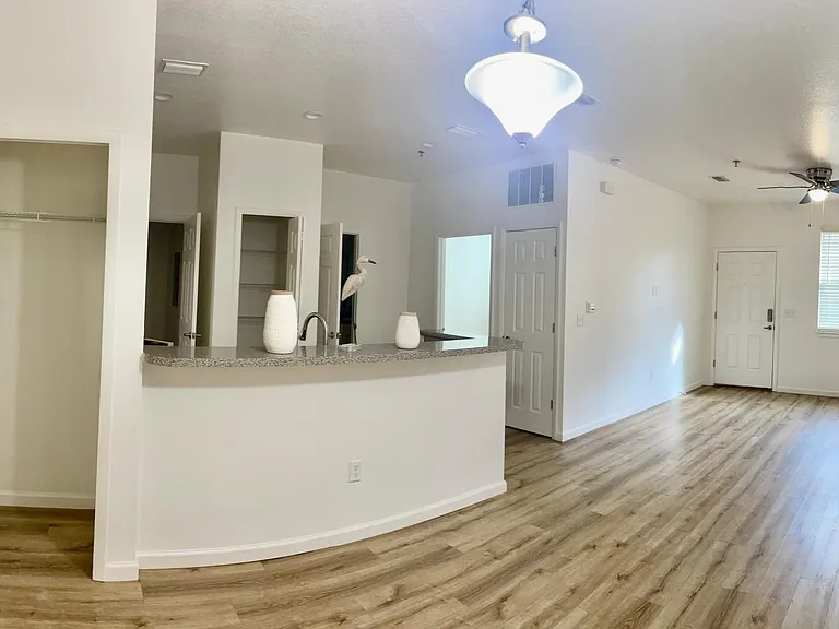 Orchid one-bedroom floor plan