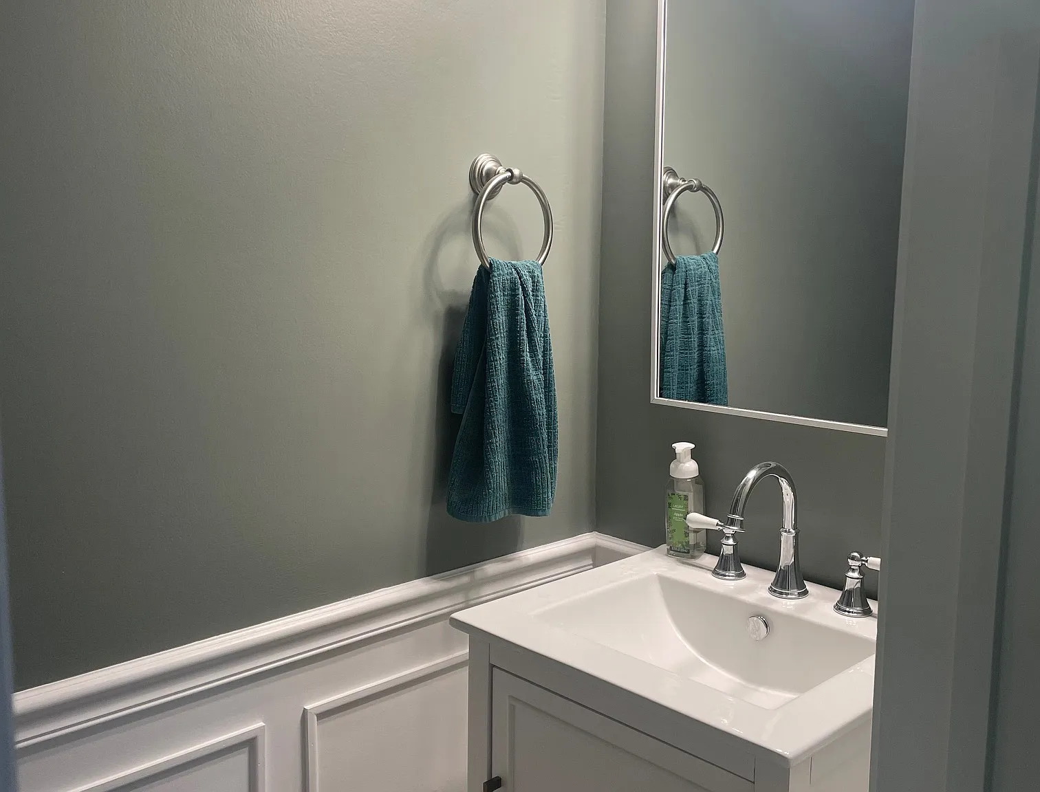 1655 Ashwood Ln — Photo 4