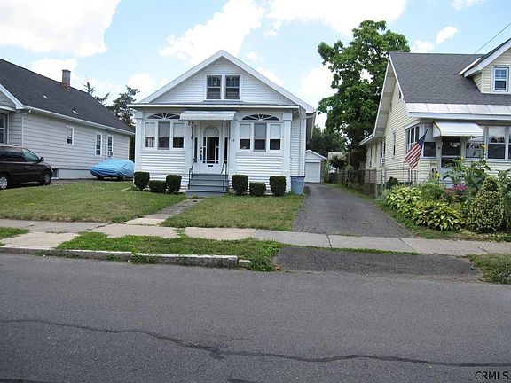2nd image of 33 Dartmouth St