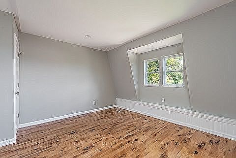 2nd image of 2223 McNair Ave