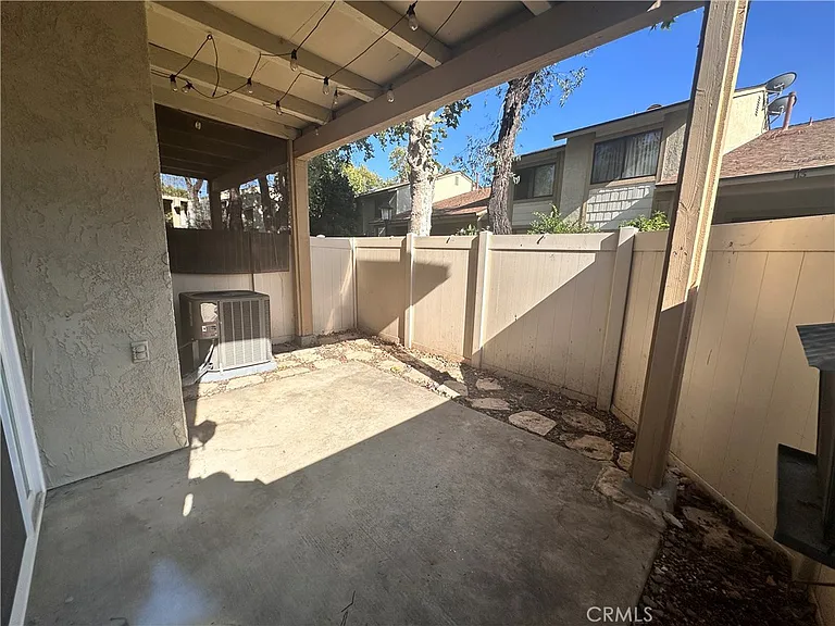 1031 S Palmetto Ave — Photo 27