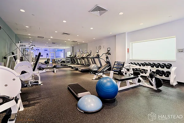 Rented by Halstead Real Estate | media 6