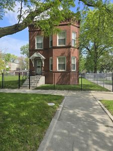 1244 E 70th St, Chicago, IL, 60637